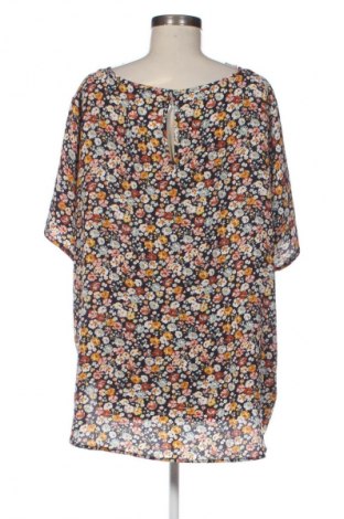 Damen Shirt ONLY Carmakoma, Größe 3XL, Farbe Mehrfarbig, Preis 10,24 €