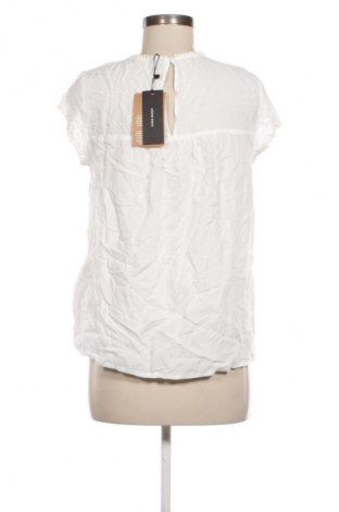 Dámská halenka Vero Moda, Velikost XS, Barva Bílá, Cena  599,00 Kč