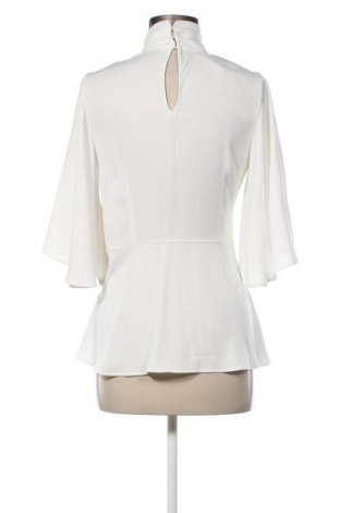 Damen Shirt Zara, Größe S, Farbe Weiß, Preis 10,30 €
