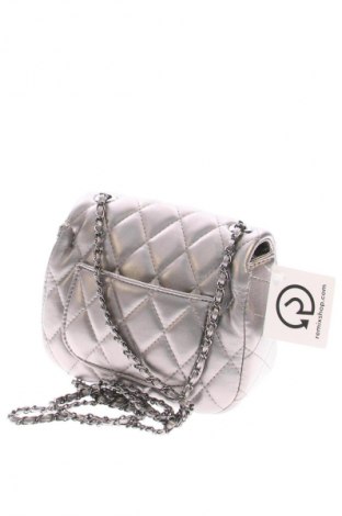 Damentasche Celestino, Farbe Silber, Preis € 15,90