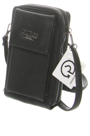 Γυναικεία τσάντα Guess, Χρώμα Μαύρο, Τιμή 160,84 €