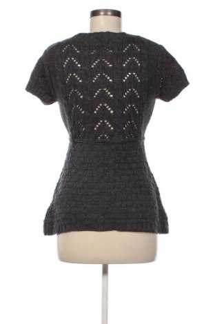 Damen Strickjacke Madonna, Größe S, Farbe Grau, Preis € 13,99