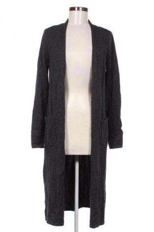 Damen Strickjacke Tahari, Größe M, Farbe Grau, Preis 31,82 €