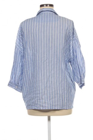 Damenbluse Essentiel, Größe M, Farbe Blau, Preis € 13,99