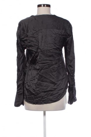 Damenbluse Gustav, Größe S, Farbe Grau, Preis € 23,99