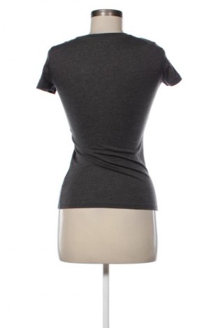 Γυναικείο t-shirt Aeropostale, Μέγεθος XS, Χρώμα Γκρί, Τιμή 8,32 €