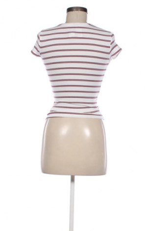 Γυναικείο t-shirt Bershka, Μέγεθος XXS, Χρώμα Πολύχρωμο, Τιμή 8,70 €