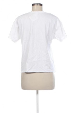 Γυναικείο t-shirt Bossini, Μέγεθος L, Χρώμα Λευκό, Τιμή 8,75 €