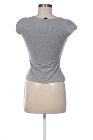 Γυναικείο t-shirt H&M, Μέγεθος S, Χρώμα Γκρί, Τιμή 8,69 €
