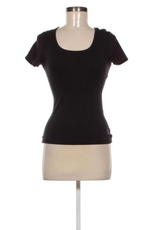 Dámské tričko Hugo Boss, Velikost XS, Barva Černá, Cena  1 099,00 Kč