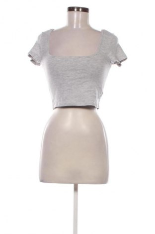 Tricou de femei Primark, Mărime XS, Culoare Gri, Preț 46,30 Lei