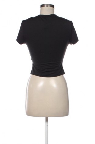 Γυναικείο t-shirt SHEIN, Μέγεθος M, Χρώμα Μαύρο, Τιμή 8,70 €