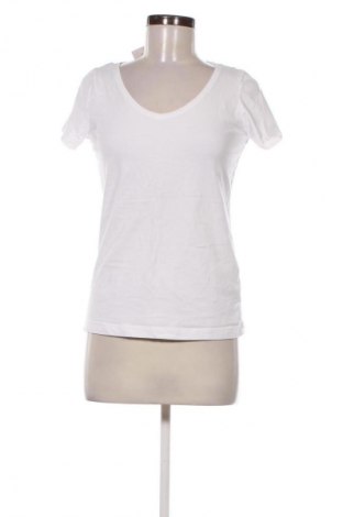 Γυναικείο t-shirt Women, Μέγεθος M, Χρώμα Λευκό, Τιμή 8,70 €