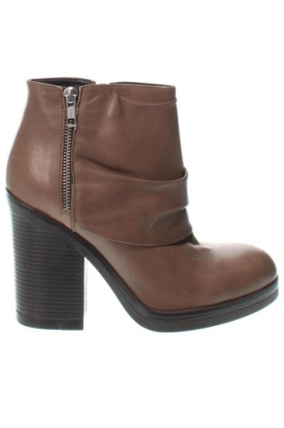 Damen Stiefeletten Alesya, Größe 39, Farbe Braun, Preis € 89,99