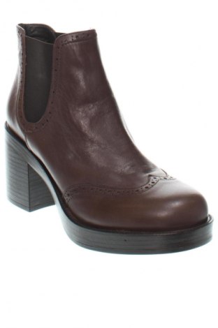 Damen Stiefeletten Alesya, Größe 39, Farbe Braun, Preis € 98,79