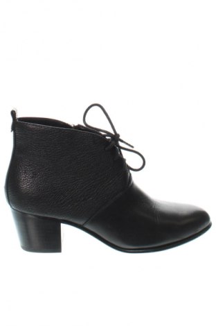 Damen Stiefeletten Clarks, Größe 40, Farbe Schwarz, Preis € 45,99