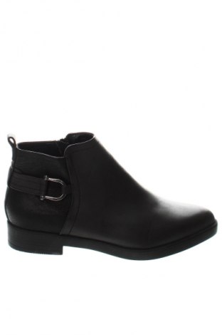 Дамски боти Esmara, Размер 40, Цвят Черен, Цена 31,99 лв.