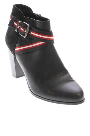 Damen Stiefeletten Graceland, Größe 40, Farbe Schwarz, Preis 25,00 €