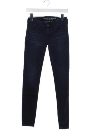 Дамски дънки American Eagle, Размер XS, Цвят Син, Цена 27,99 лв.