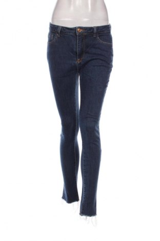 Damskie jeansy Amisu, Rozmiar M, Kolor Niebieski, Cena 45,99 zł