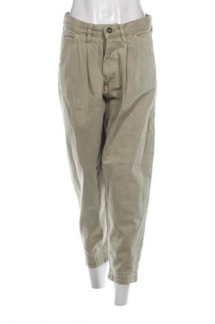 Damskie jeansy Bershka, Rozmiar S, Kolor Zielony, Cena 150,99 zł