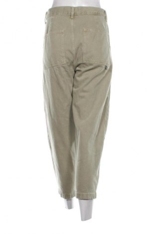 Damskie jeansy Bershka, Rozmiar S, Kolor Zielony, Cena 150,99 zł