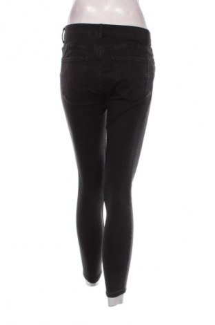 Dámske džínsy  Bershka, Veľkosť M, Farba Čierna, Cena  14,83 €