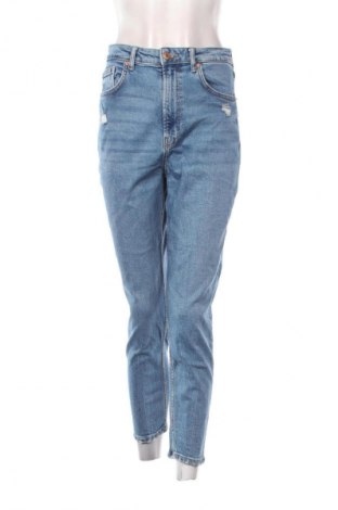 Blugi de femei Bershka, Mărime M, Culoare Albastru, Preț 100,99 Lei
