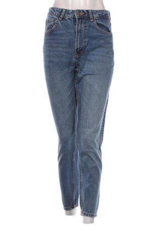 Γυναικείο Τζίν Bershka, Μέγεθος S, Χρώμα Μπλέ, Τιμή 14,83 €