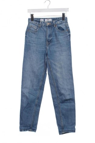Blugi de femei Bershka, Mărime XS, Culoare Albastru, Preț 76,32 Lei