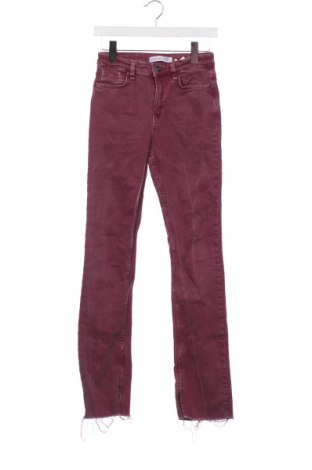 Γυναικείο Τζίν Bershka, Μέγεθος XS, Χρώμα Κόκκινο, Τιμή 29,99 €