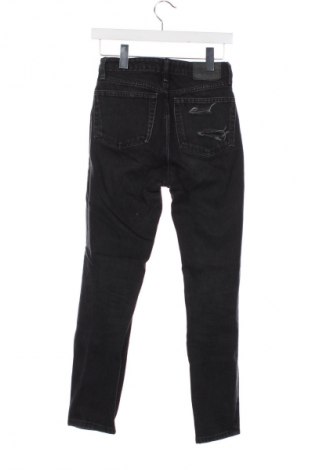 Dámske džínsy  Bershka, Veľkosť XS, Farba Čierna, Cena  14,83 €