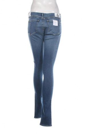 Női farmernadrág Calvin Klein Jeans, Méret M, Szín Kék, Ár 41 979 Ft