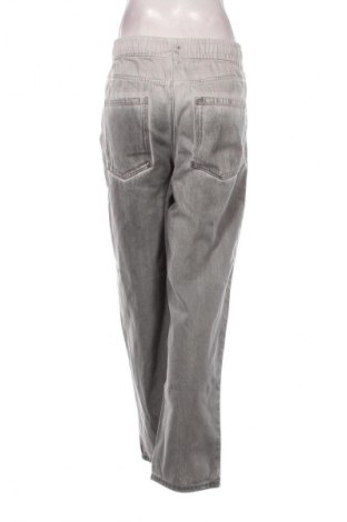Dámske džínsy  Cropp, Veľkosť XXL, Farba Sivá, Cena  13,95 €