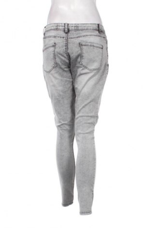Damskie jeansy Denim Co., Rozmiar L, Kolor Szary, Cena 66,67 zł