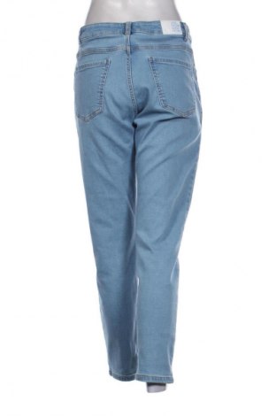 Blugi de femei Essentials, Mărime M, Culoare Albastru, Preț 77,17 Lei