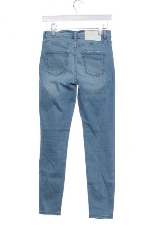 Damskie jeansy Hugo Boss, Rozmiar XS, Kolor Niebieski, Cena 280,99 zł