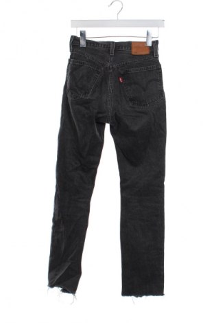 Дамски дънки Levi's, Размер XS, Цвят Черен, Цена 23,99 лв.