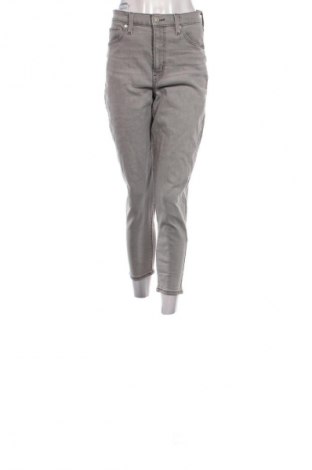 Női farmernadrág Levi's, Méret M, Szín Szürke, Ár 46 279 Ft