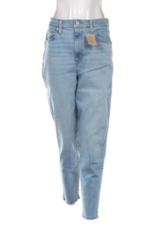 Дамски дънки Levi's, Размер L, Цвят Син, Цена 174,99 лв.