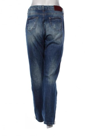 Damen Jeans Madness, Größe M, Farbe Blau, Preis € 20,97