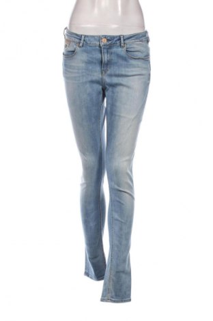 Blugi de femei Maison Scotch, Mărime M, Culoare Albastru, Preț 234,21 Lei