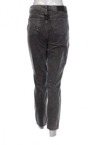 Blugi de femei Mango, Mărime M, Culoare Gri, Preț 89,47 Lei