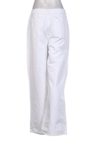 Damen Jeans Missguided, Größe M, Farbe Weiß, Preis 23,52 €