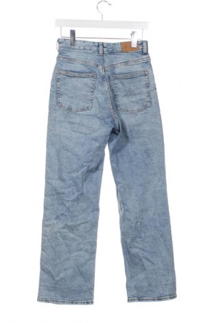 Damskie jeansy Monki, Rozmiar XS, Kolor Niebieski, Cena 72,99 zł