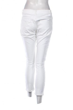 Damen Jeans Motivi, Größe M, Farbe Weiß, Preis 28,13 €