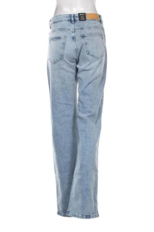 Dámske džínsy  Noisy May, Veľkosť M, Farba Modrá, Cena  54,95 €