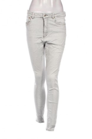 Blugi de femei ONLY, Mărime M, Culoare Gri, Preț 117,99 Lei