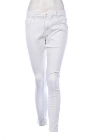 Damskie jeansy ONLY, Rozmiar L, Kolor Biały, Cena 78,09 zł