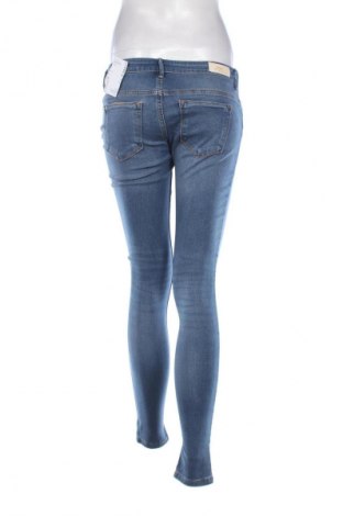 Blugi de femei ONLY, Mărime M, Culoare Albastru, Preț 265,99 Lei